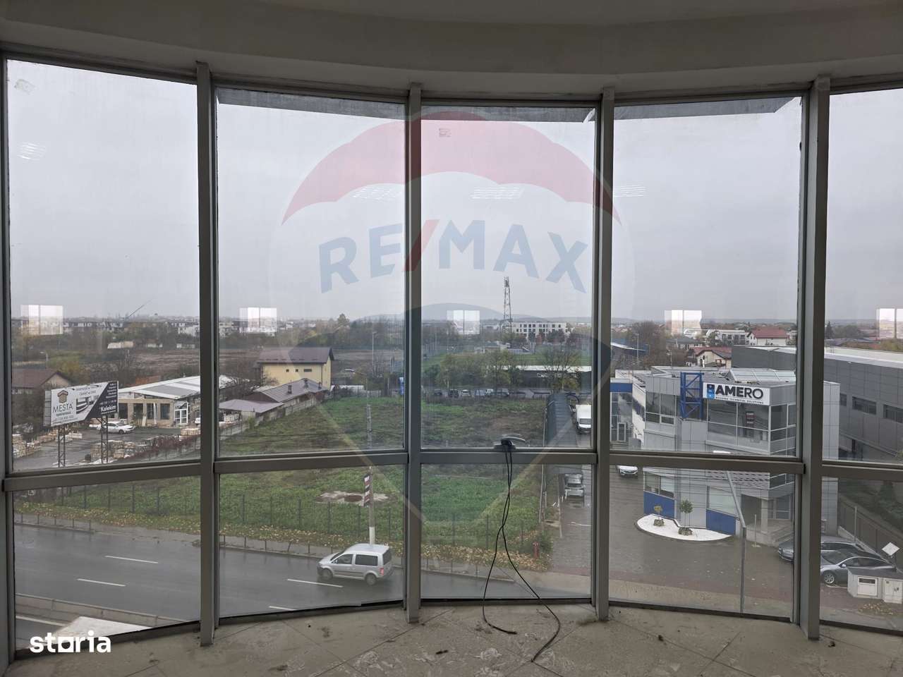 Vanzar spatii comerciale + birouri DN1 Otopeni stradal 2246 mp - Imagine principală: 5/16