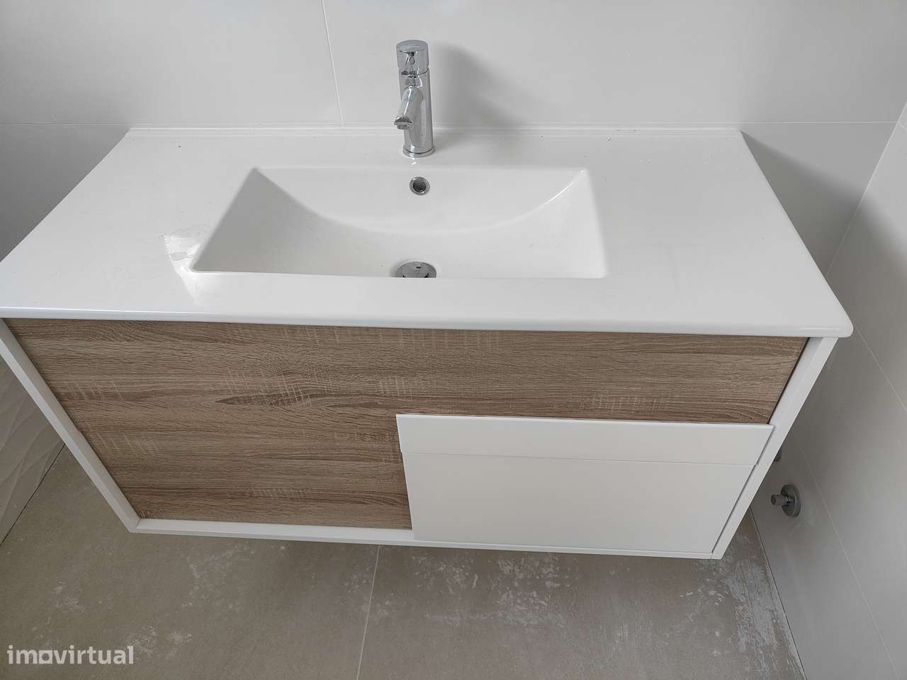 Oferta 1% do valor de aquisição - Moradia T2 com Piscina e Garagem-29