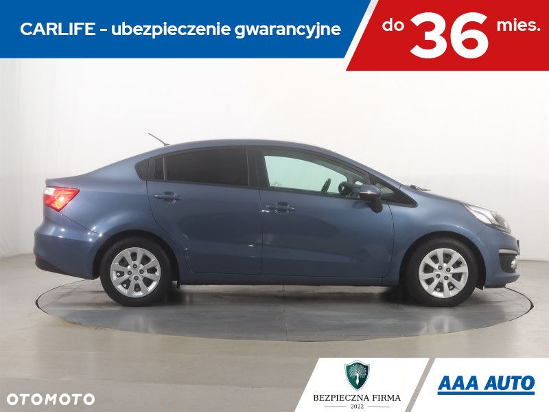 Kia Rio - 7