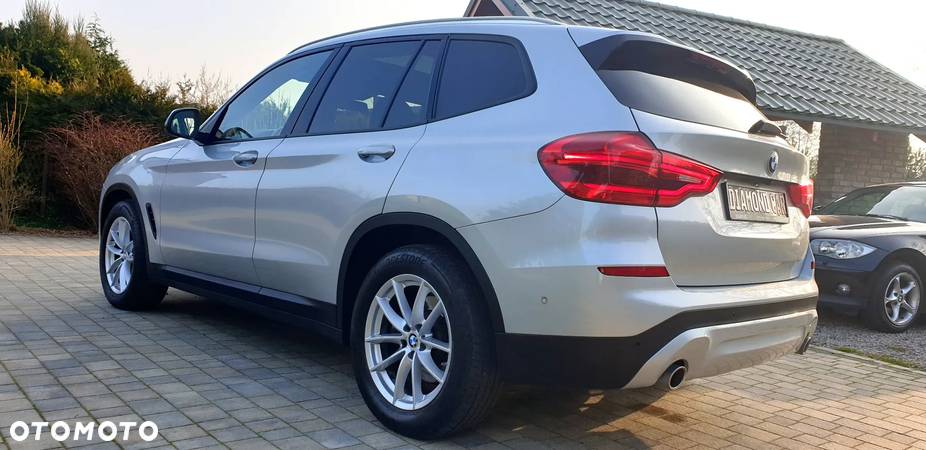 BMW X3 sDrive18d M Sport - 17