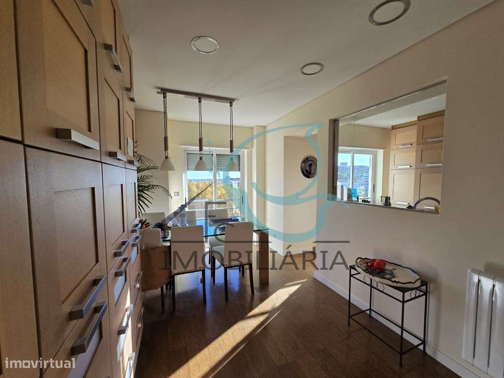 EXCLUSIVO - EXCELENTE APARTAMENTO DUPLEX DE 5 ASSOALHADAS, COM GARA...-25