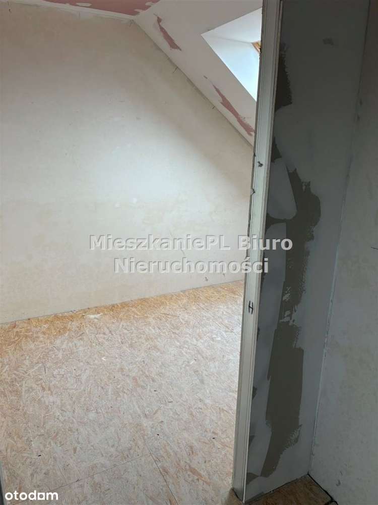 Atrakcyjne Duże mieszkanie w Gliwicach-12