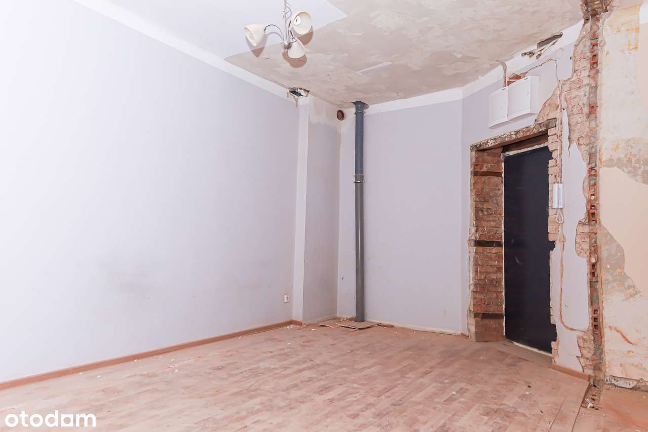 KAWALERKA DO REMONTU | 1 piętro | ŁAZARZ-7