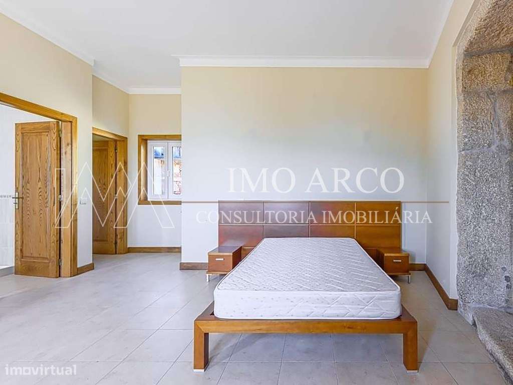 Vila Nune, CRUJEIRA-10