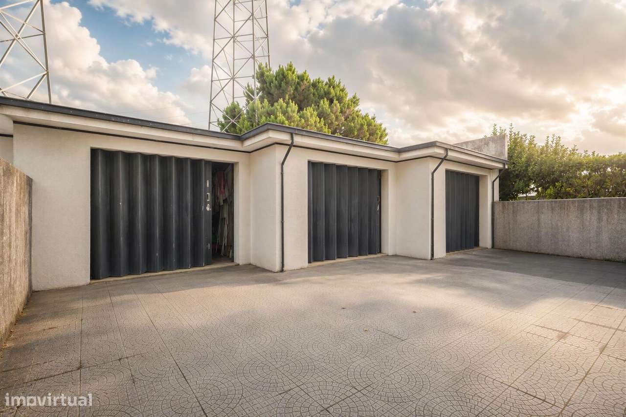 T3 | 113 m2 - Garagem fechada - Varanda - Centro da Maia-25