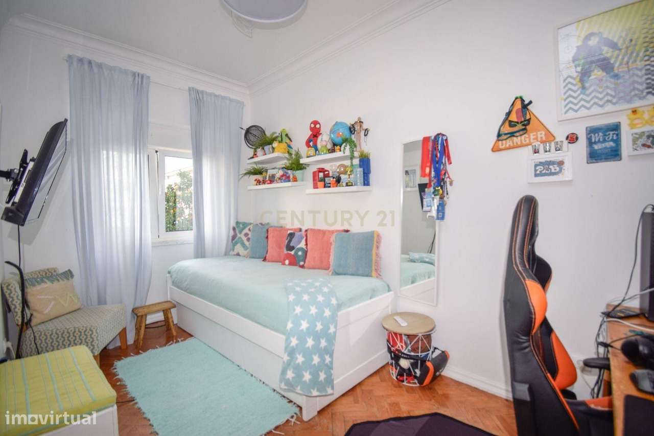 Apartamento T1+1 em Águas Livres, Amadora – Ótima Localização e Acesso-6