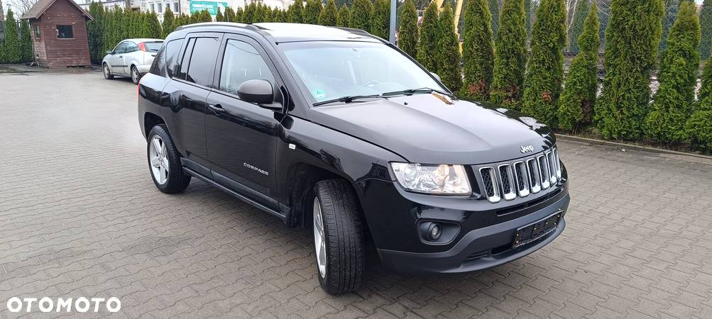 Jeep Compass - 4