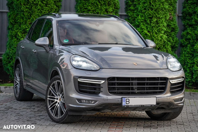 Porsche Cayenne 3.6 L S - 2