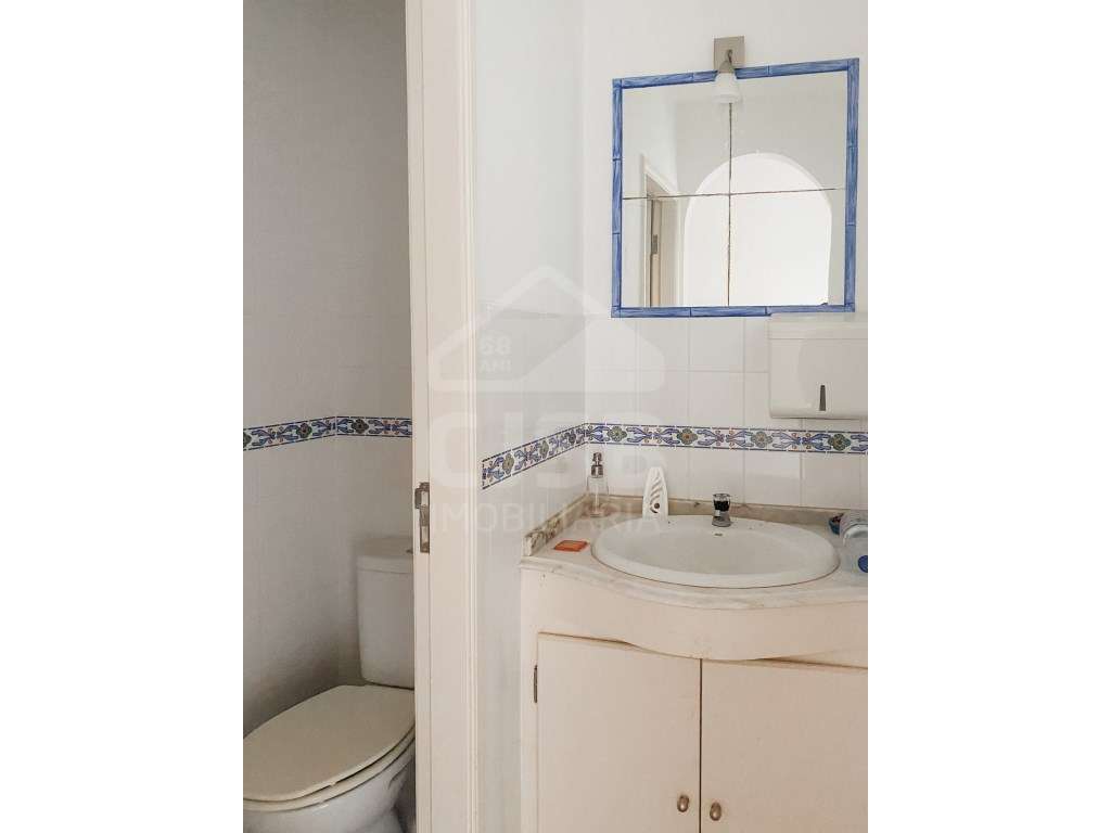 Espaço Comercial em Benavente-6