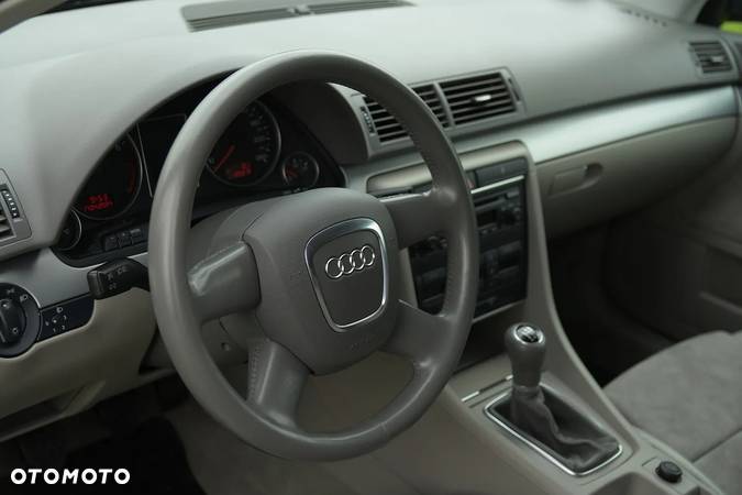 Audi A4 2.0 - 27