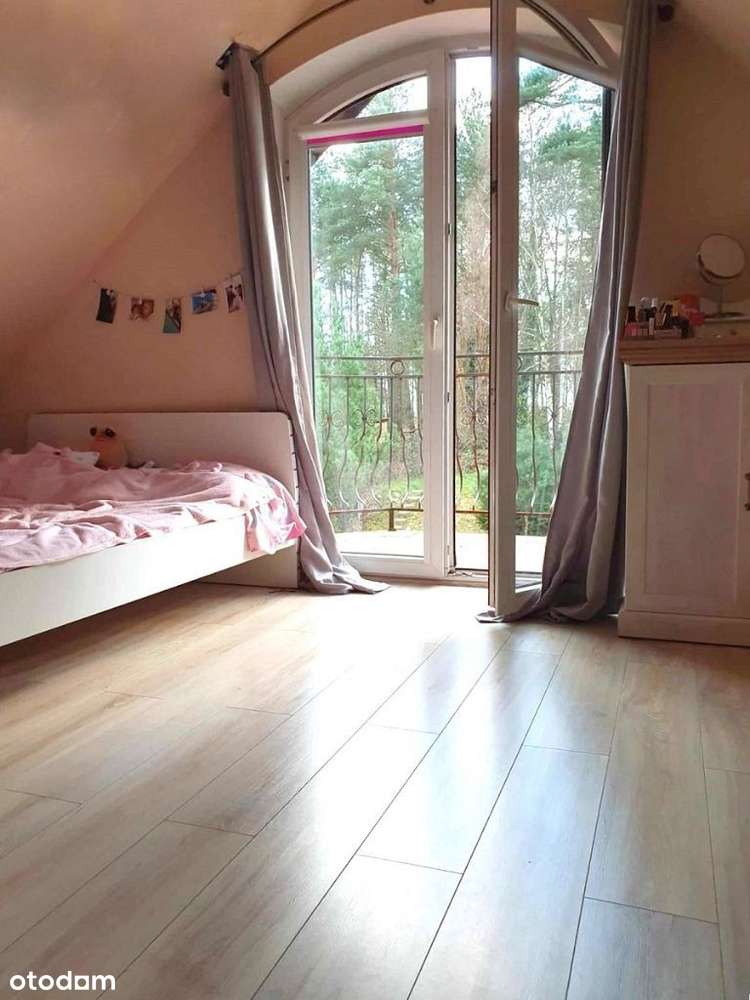 Dom z własnym lasem w Kochlicach-13