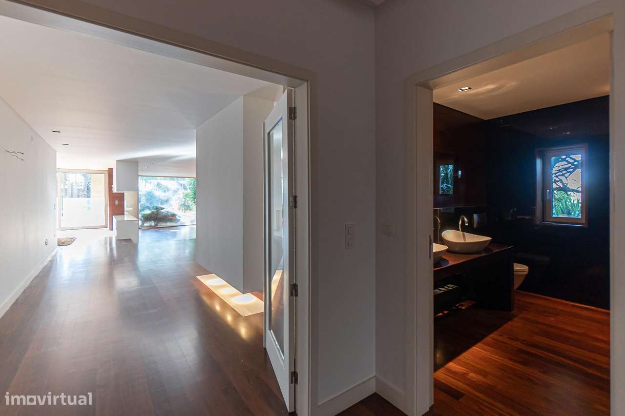 Moradia de Luxo com Elevada Privacidade, Piscinas Interior e...-29