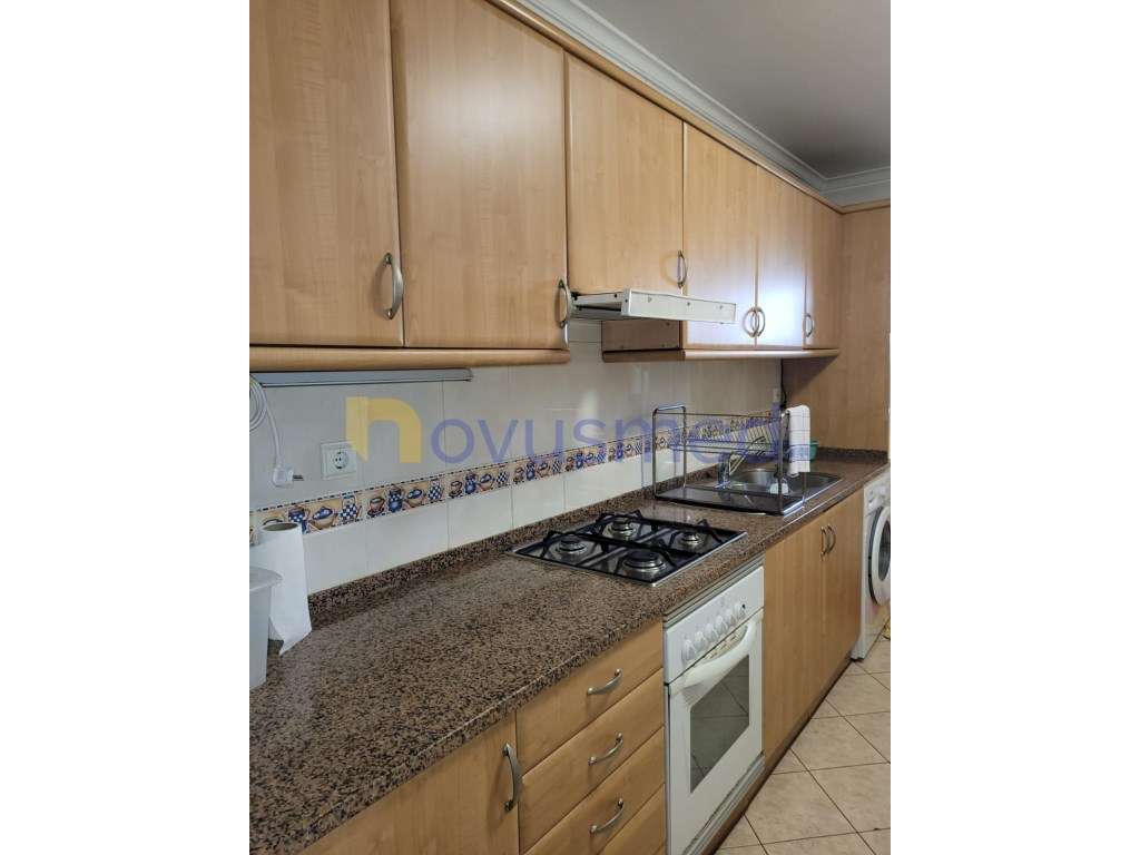 Apartamento T2 para arrendamento habitacional no centro de Albufeira. - Grande imagem: 5/15