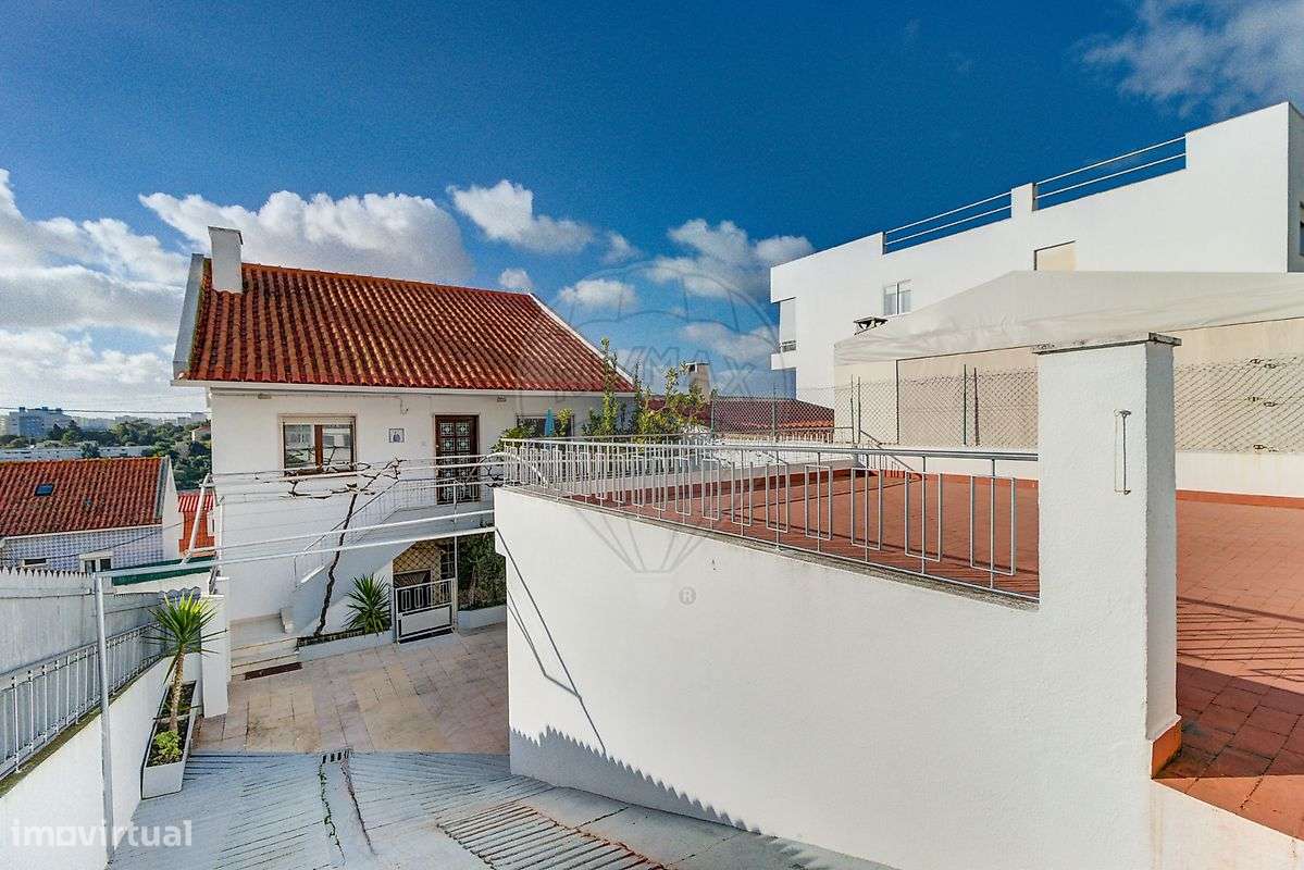 Moradia T6 para venda - Grande imagem: 2/39