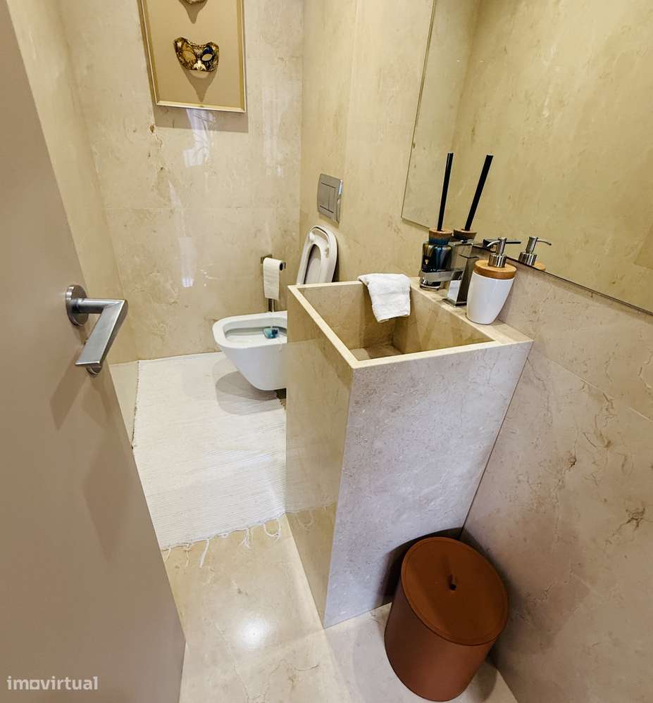 Moradia 3 frentes 200m praia-26