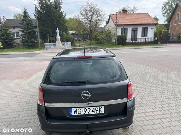 Opel Astra 1.4 Caravan Edition - 15