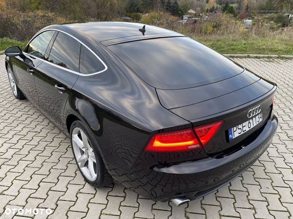 Audi A7 - 7