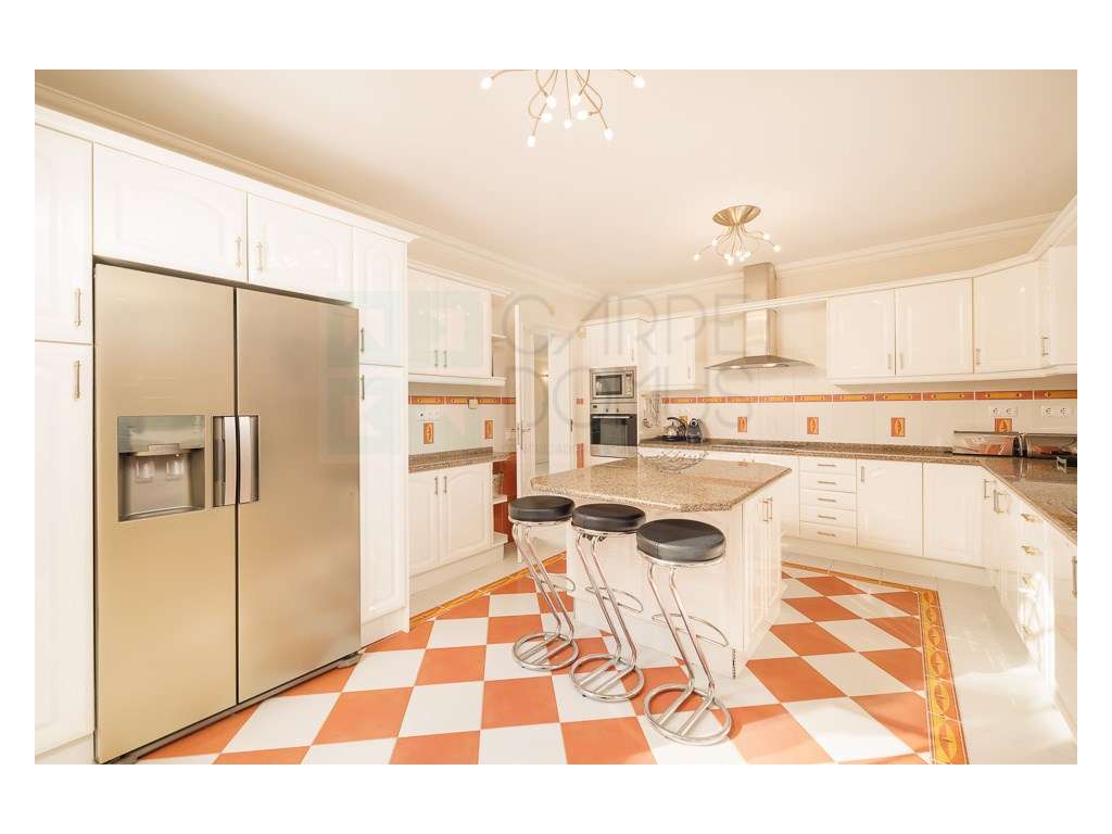 Moradia V4 inserida no campo de Golfe, Vale de Lobo, Algarve-5