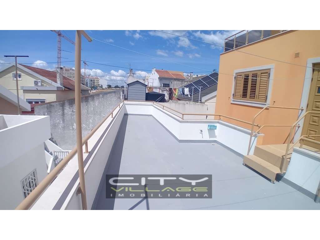 Moradia Zona Montijo-26