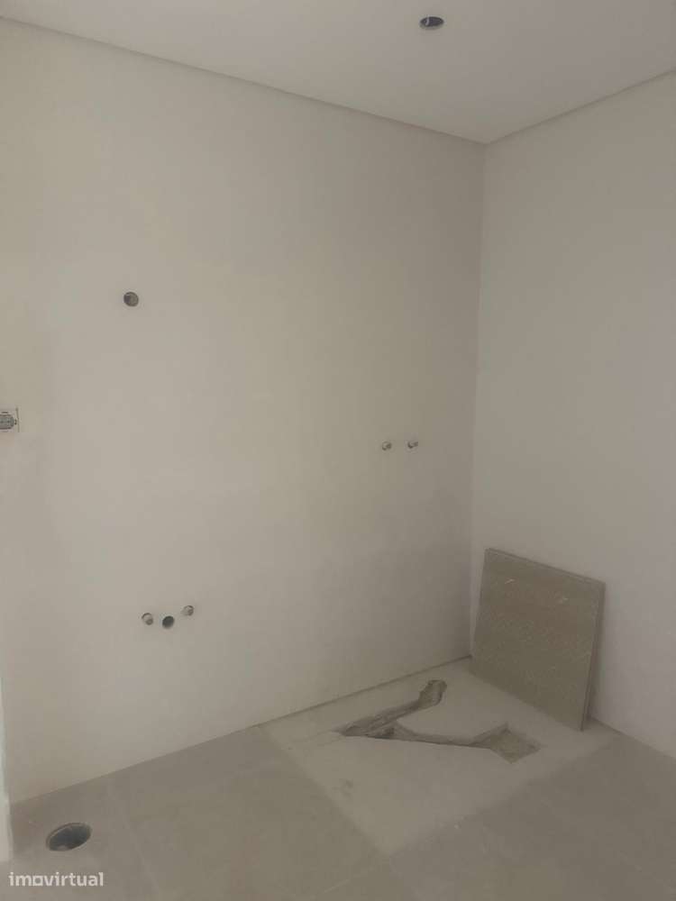 Apartamento T3 em fase de construção, no Montijo-11