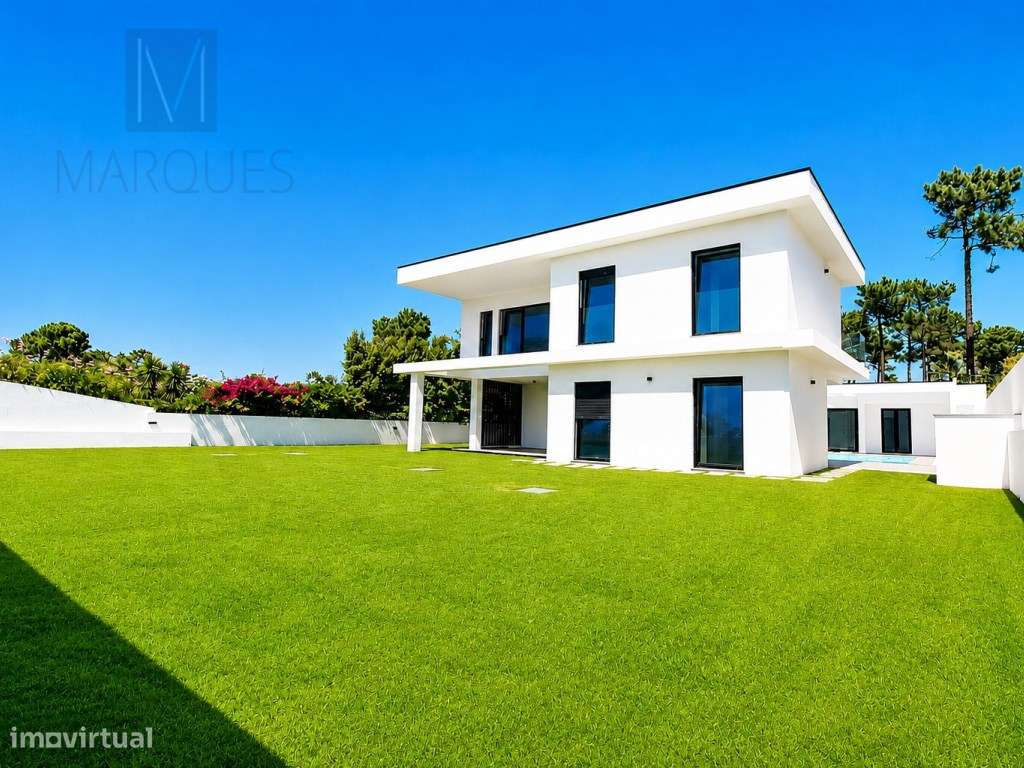 Moradia Isolada T4 com 3 Suites, Jardim e Piscina na Verdizela-5