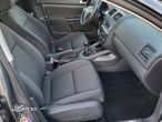 Volkswagen Golf 1.6 Trendline - 4