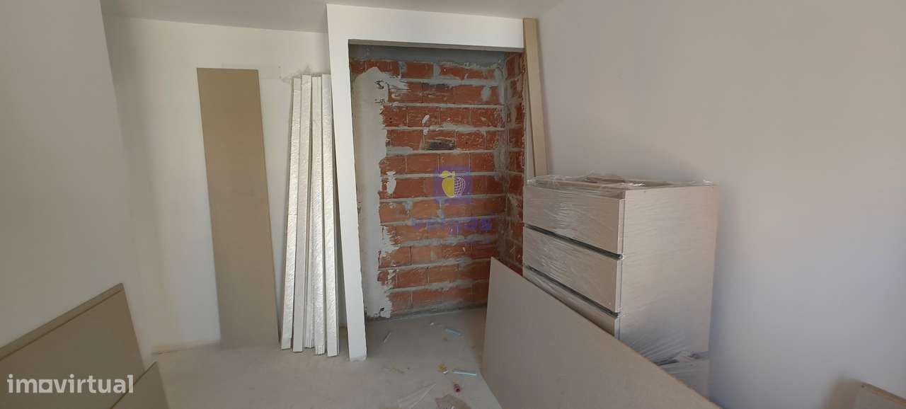 T3 Novo em Santa Marta do Pinhal com Parqueamento - Corroios-29