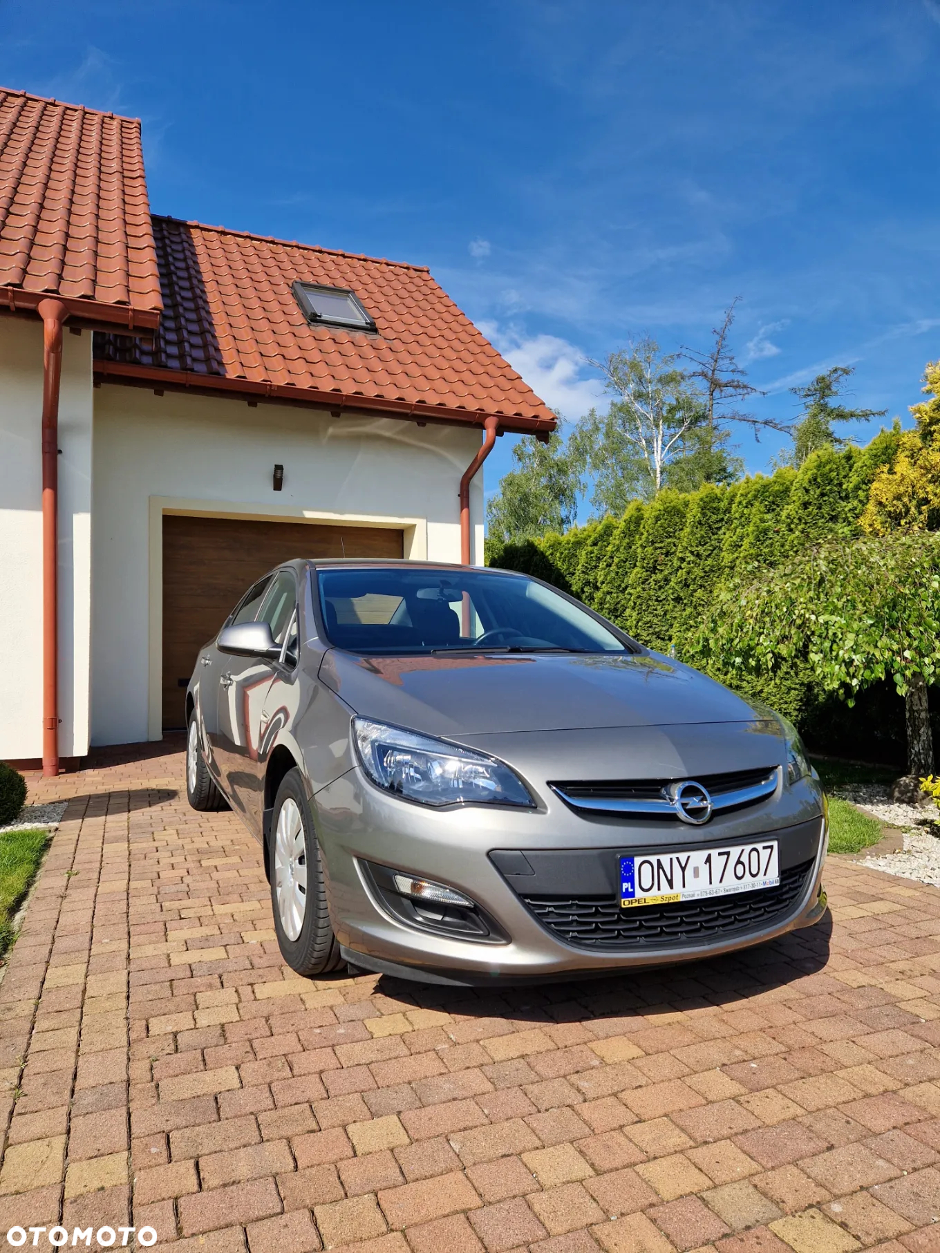 Opel Astra IV 1.6 Active EU6 - 2