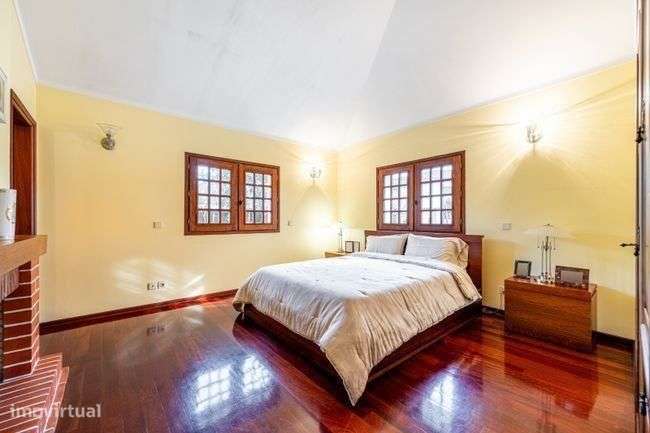 Moradia T3 em pedra no centro de Amares-7