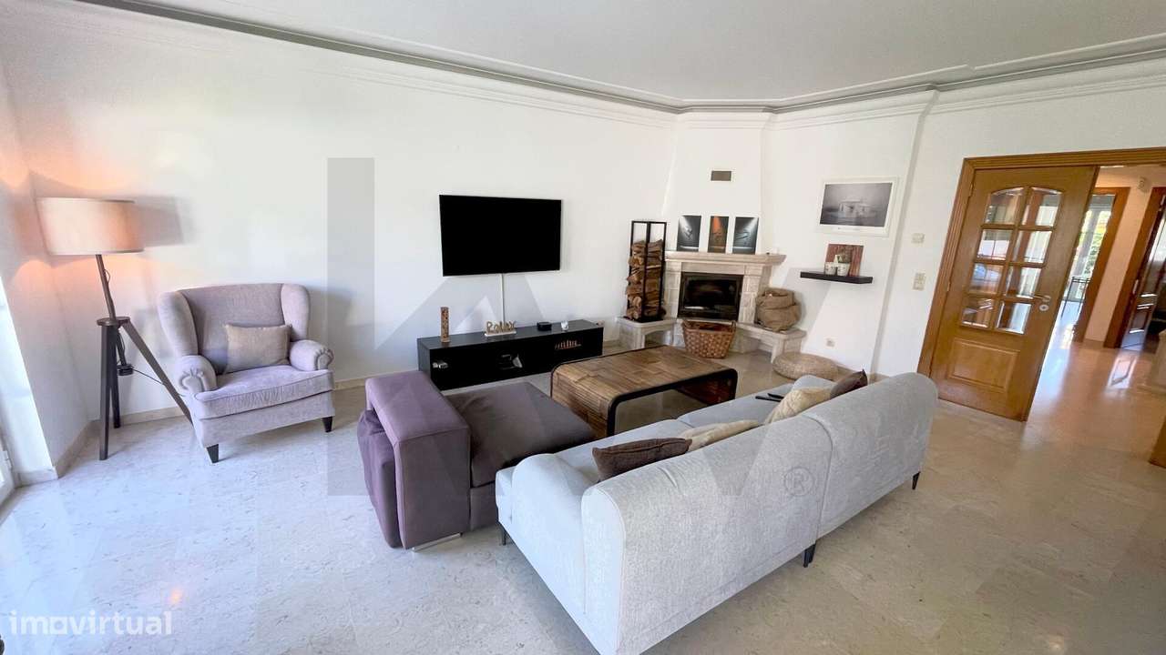 Fantástica Moradia T4, numa localização privilegiada da Ericeira - Grande imagem: 4/60