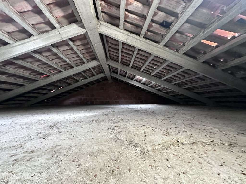 Moradia de Luxo V5 - Conforto, Modernidade e Elegância-29