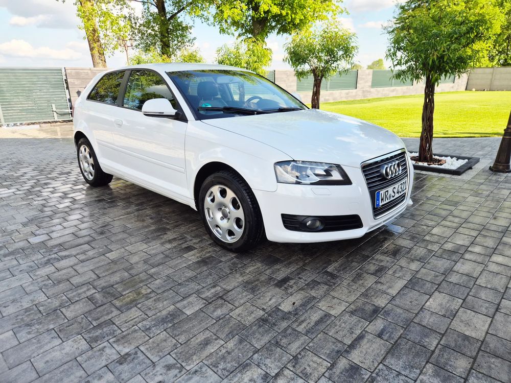 Audi A3 8P 2.0 TDI DPF S line Sportpaket 2008
