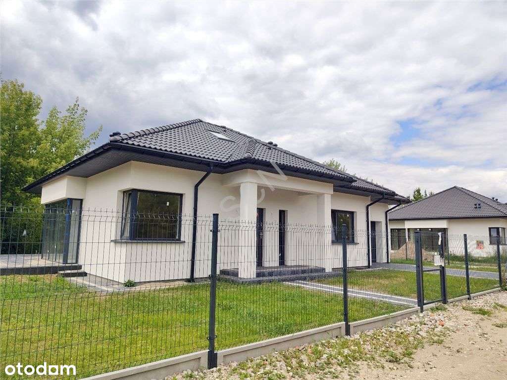 Piękny dom wolnostojący na kameralnym osiedlu - Pełny obrazek: 4/14