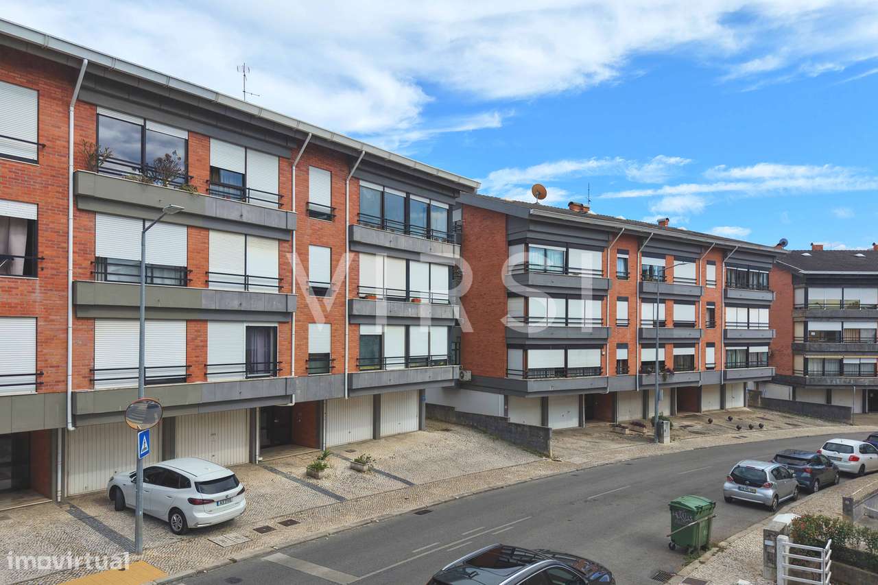 Apartamento T3 duplex c/ garagem em Coimbra - Celas-41