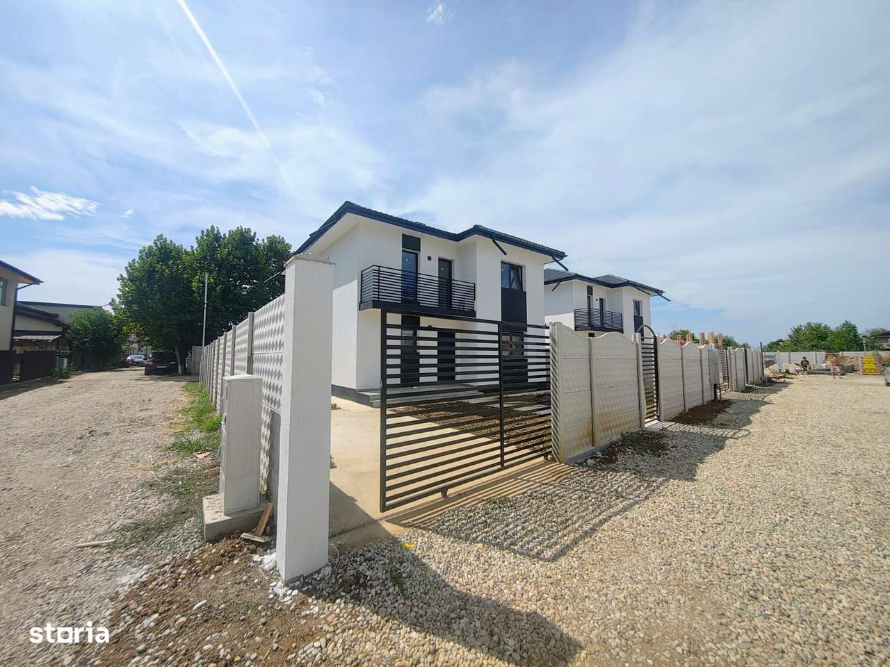 Casa individuala Clinceni, 5 min autobuz , 10 min Bucuresti - Imagine principală: 1/17