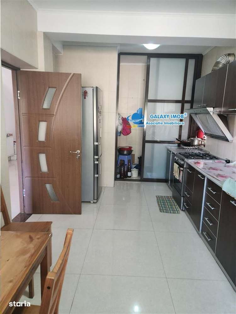 Vila P+1E+M mobilata si utilata strada Doinei - Imagine principală: 4/13