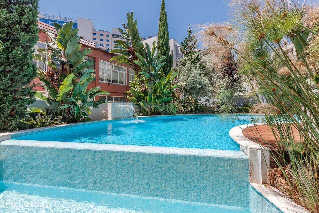 Penthouse T1 com Varandas e Piscina Comum | Avenida Duque de Loulé, Ce - Grande imagem: 4/21