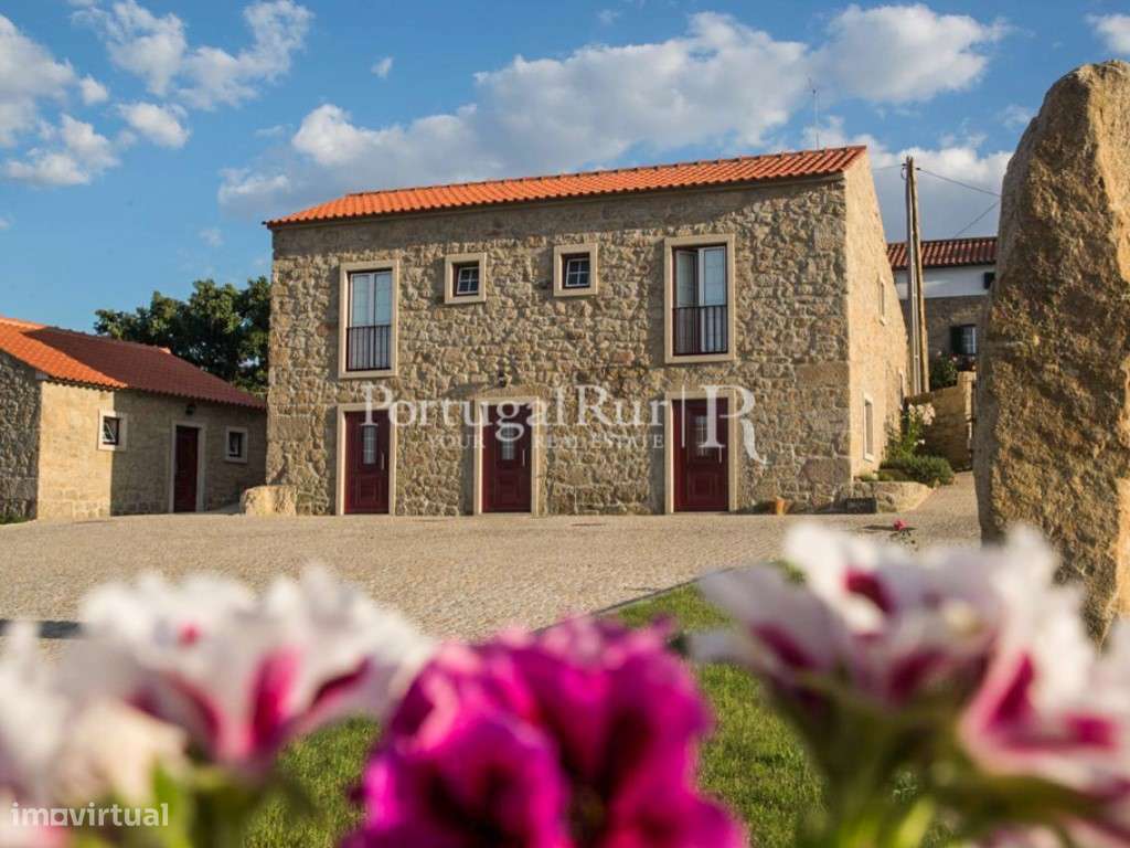 Quinta vocacionada para turismo rural com cinco moradias - Grande imagem: 4/37