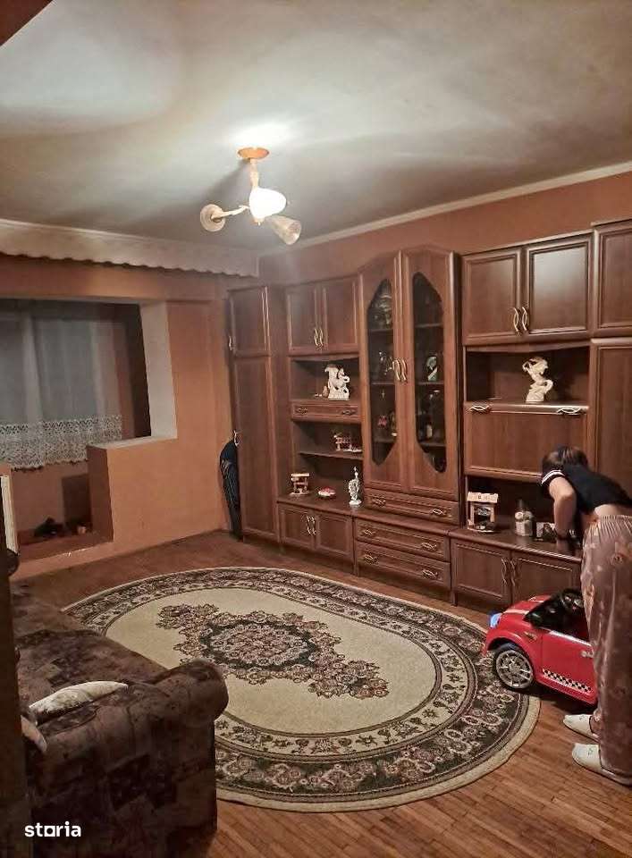 Apartament 2 camere etajul 5/7 - zona Dumbrava Nord - Imagine principală: 5/5