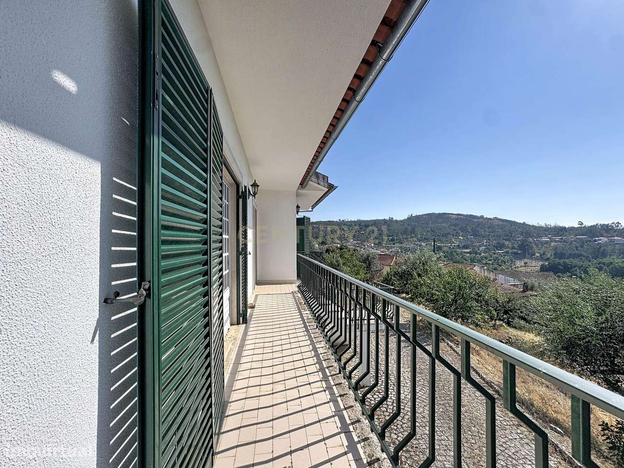 Moradia Térrea com Vista Panorâmica e 4.500 m² de Terreno | Vila Cova,-26