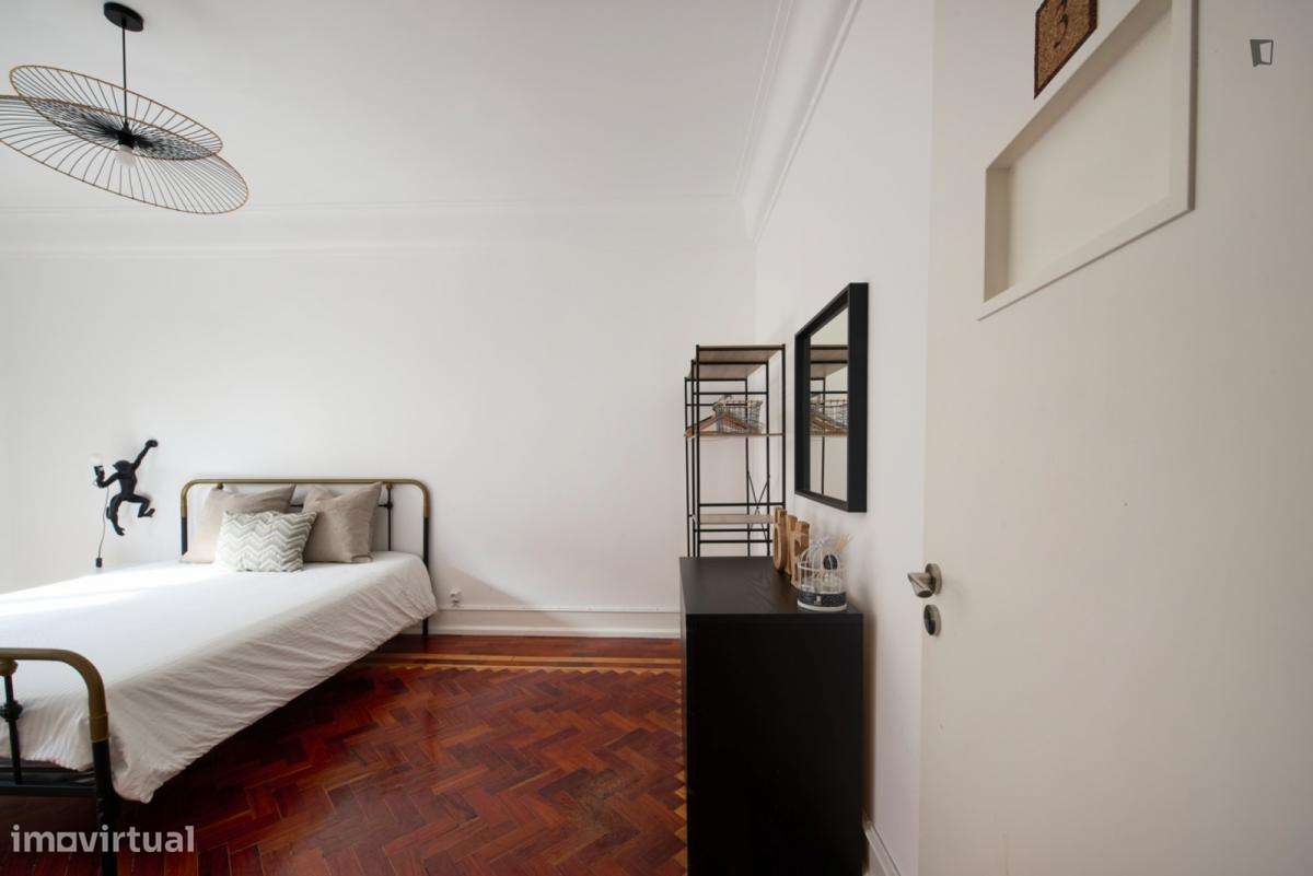 Quarto - localizado em Alameda Lisbon - Grande imagem: 5/32