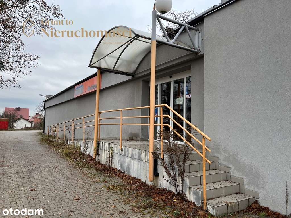 Lokal usługowy z potencjałem!-3