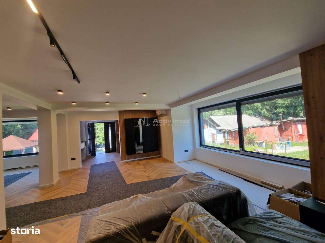 Resita, Vila noua, tot modern cu teren 1400 mp.C Caransebesului Km.4 - Imagine principală: 3/20