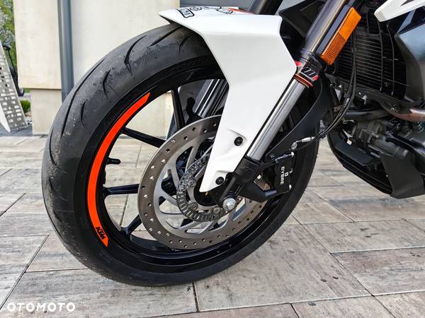 KTM Duke - 24