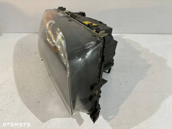 BMW 3 E46 LCI Lampa przednia H7 Prawa - 14009 - 3