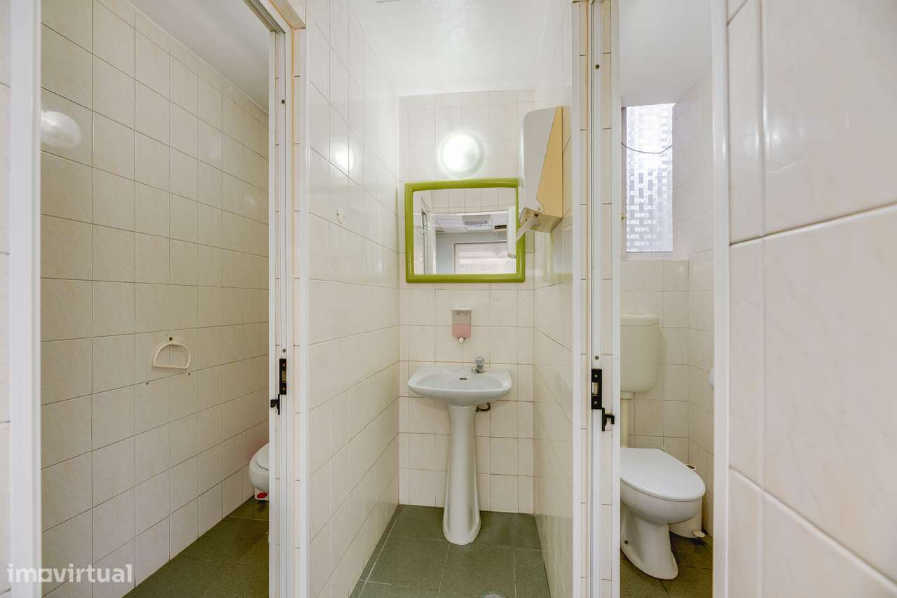 ESPAÇO- COMERCIAL | CAFÉ | VILA FRANCA DE XIRA-1