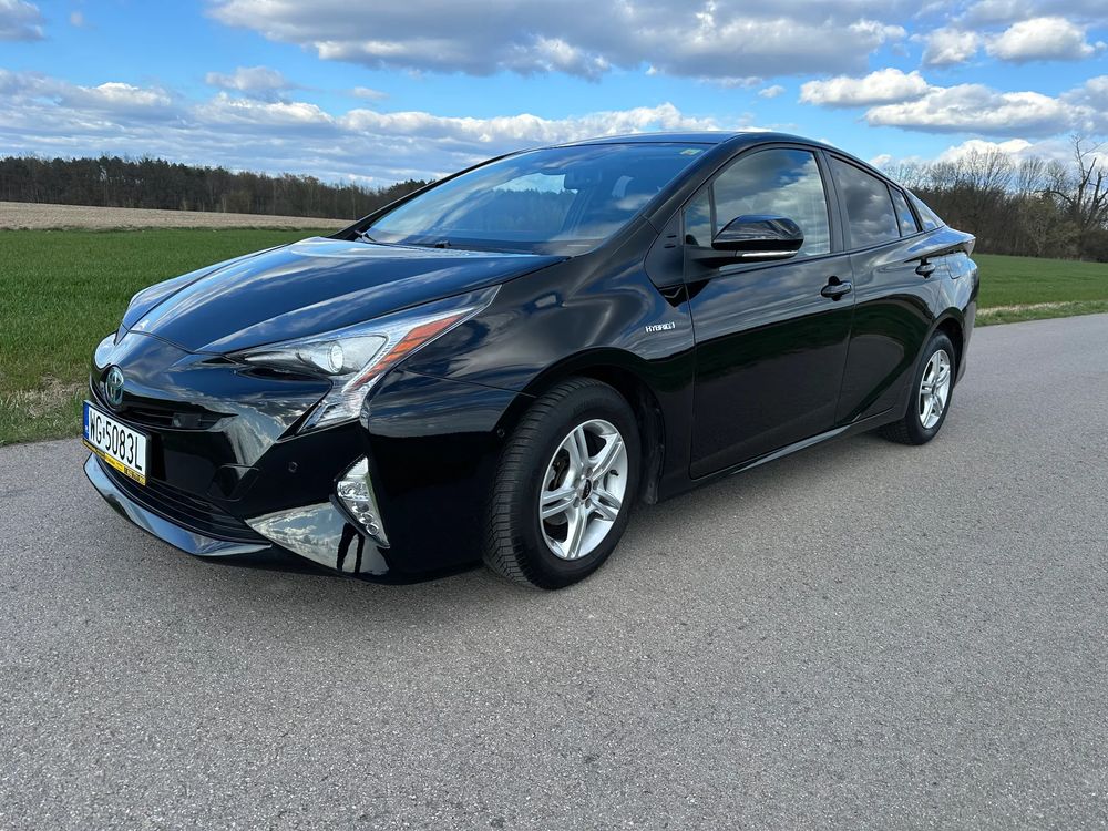 Toyota Prius IV 1.8 Hybrid Prestige 2016