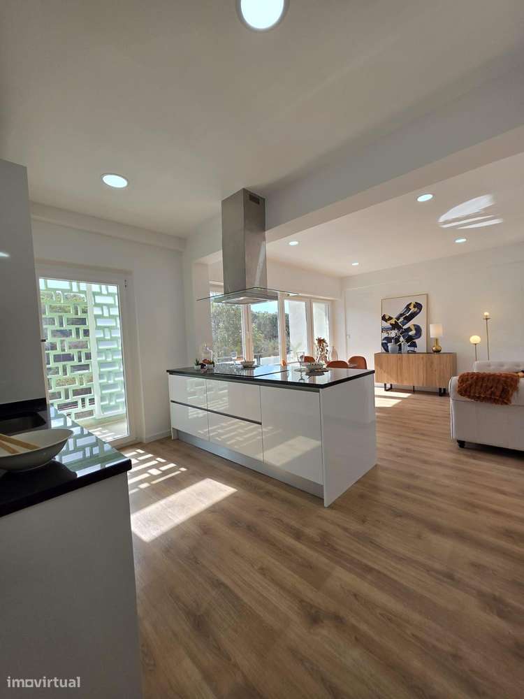 T3 NOVO -C/ SUITE E VARANDA - Grande imagem: 4/36