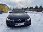 BMW Seria 3 318d Touring - 3