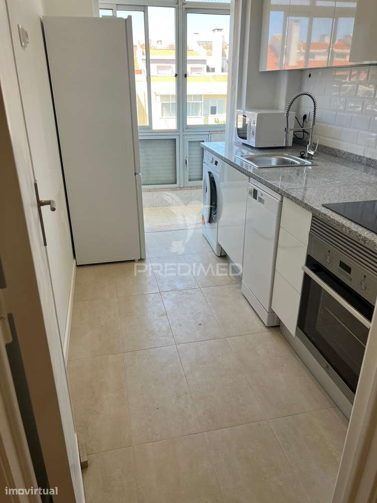 T2 renovado, equipado, Benfica, Lisboa. - Grande imagem: 4/26